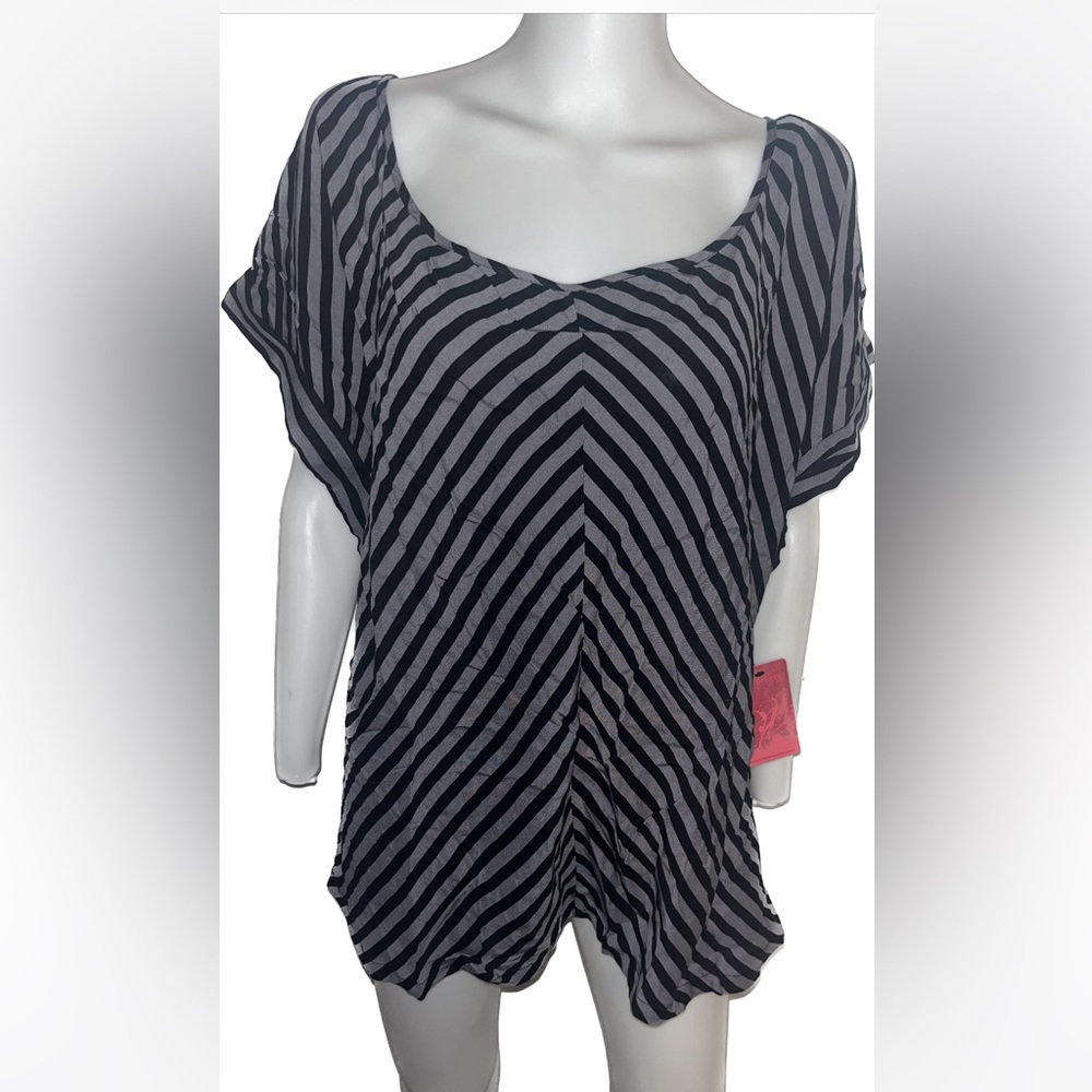 NWT womens short sleeve blouse size 22-24